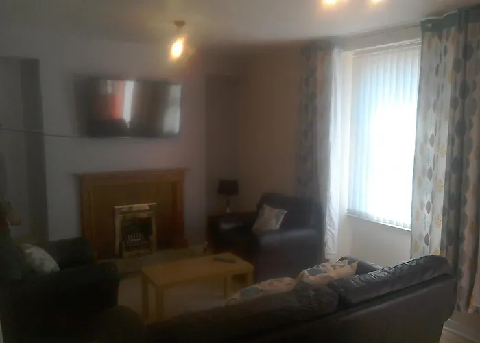17 The Green Holiday Apartment